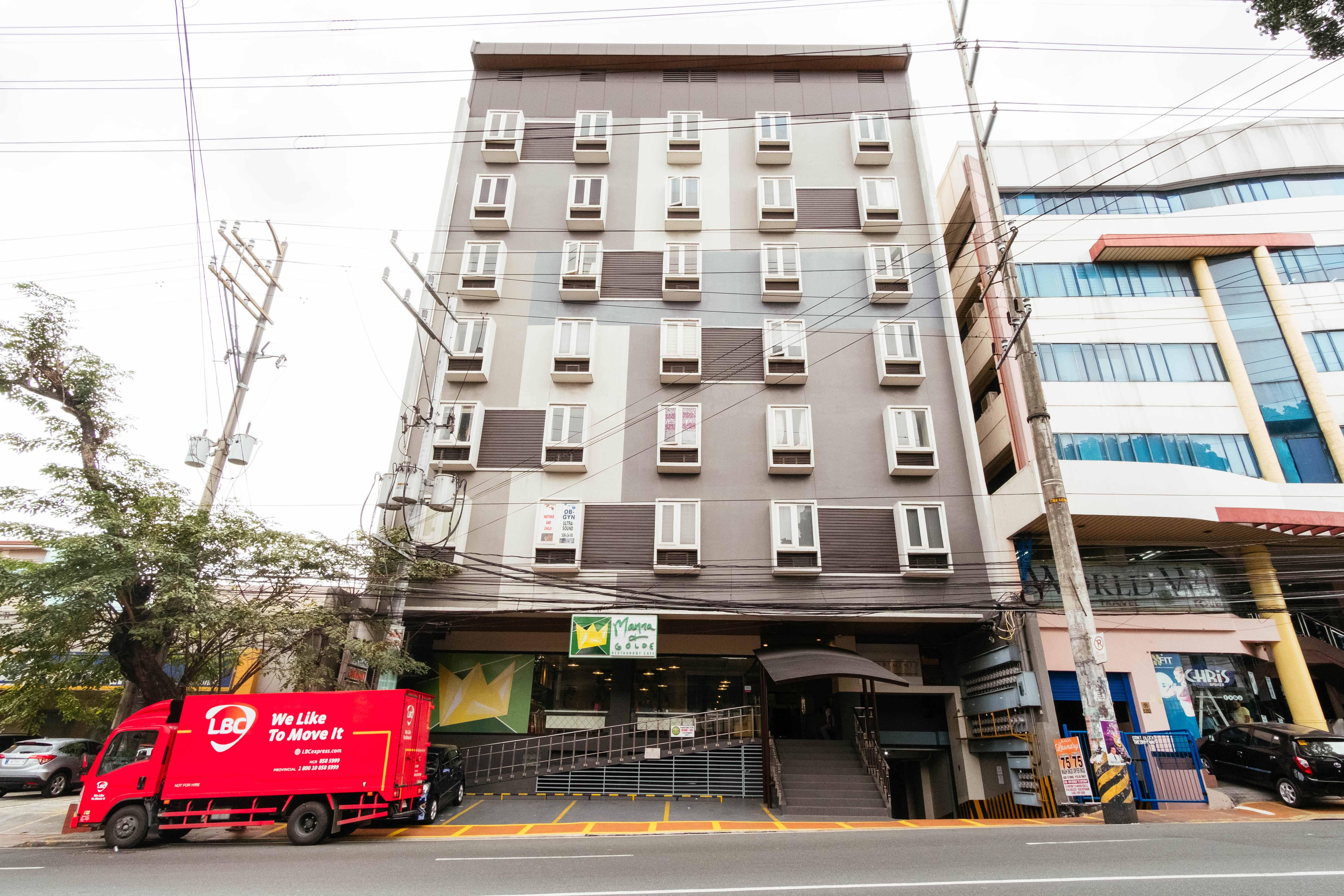 Hotel Reddoorz Plus @ Kamuning Ciudad Quezon Exterior foto